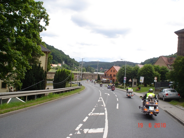 s09.JPG