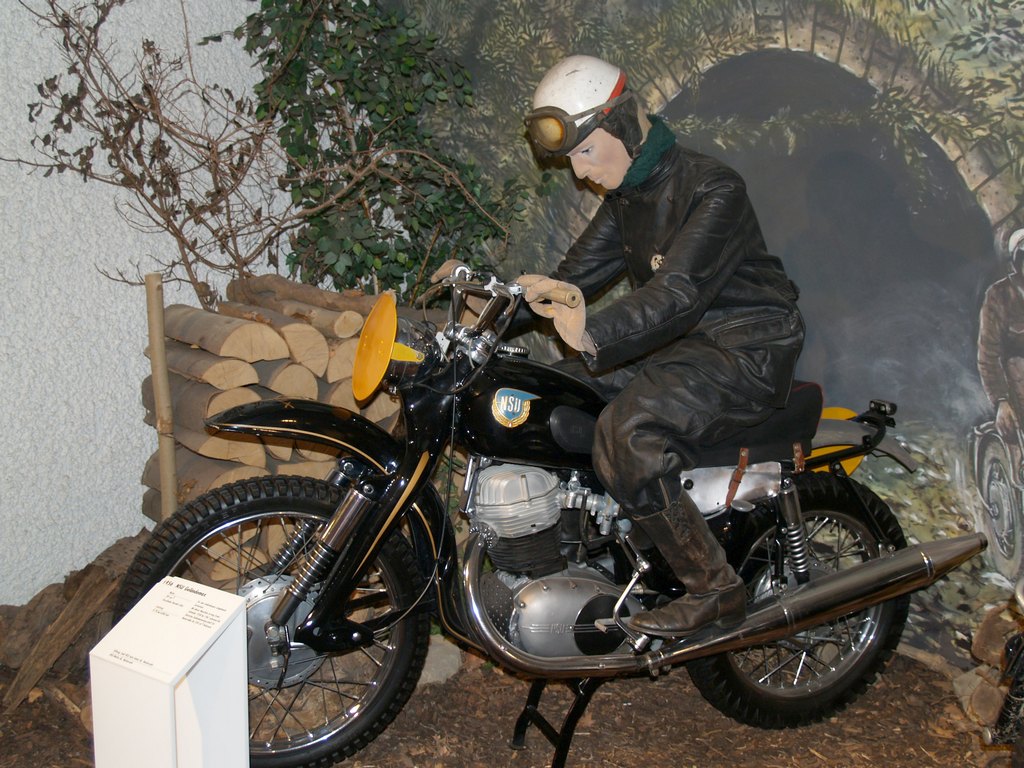 clubtour12-210.JPG