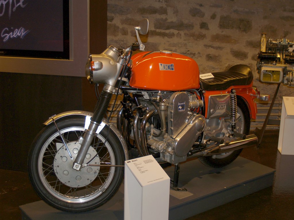 clubtour12-223.JPG